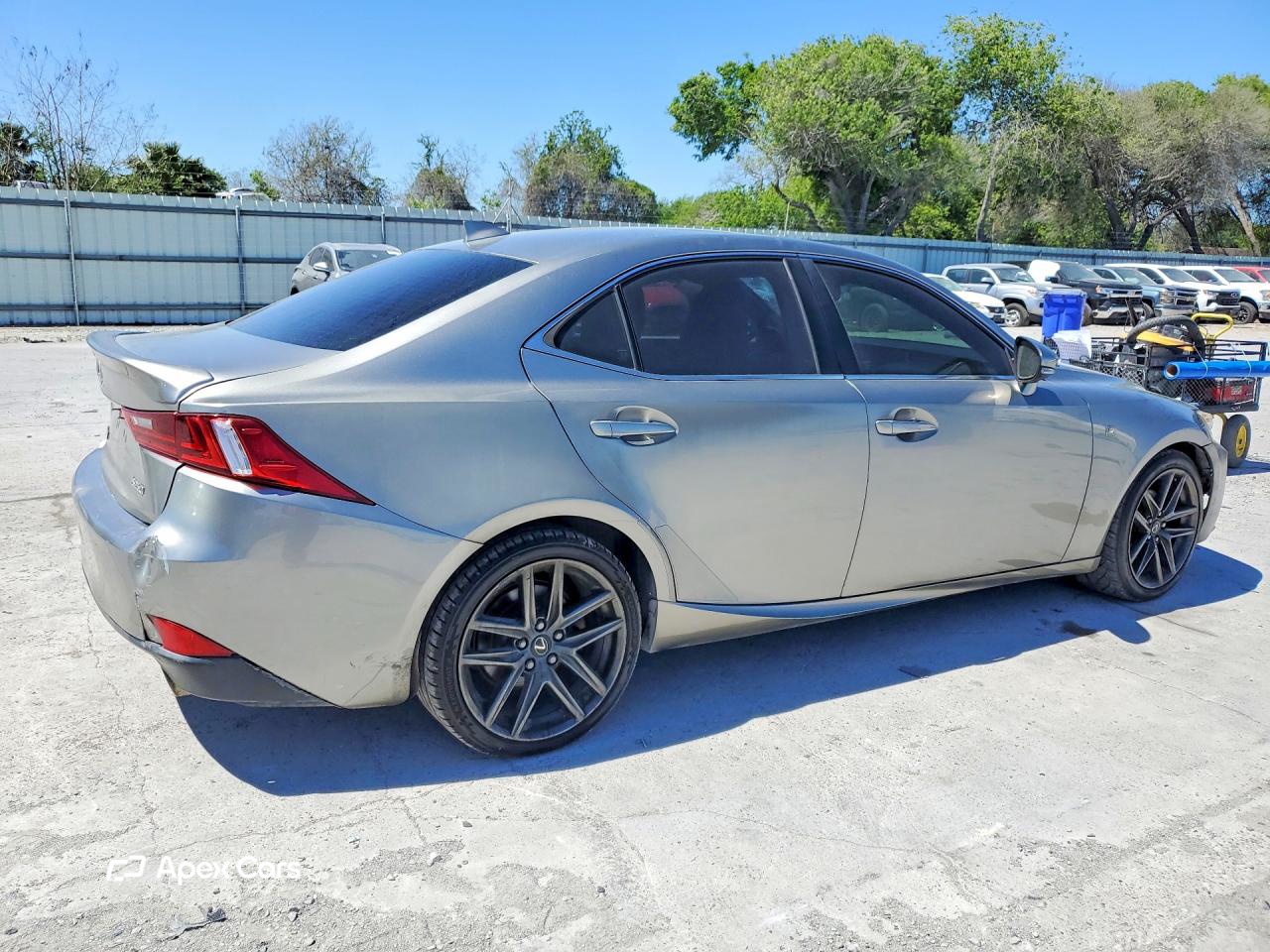 Lexus IS 2015