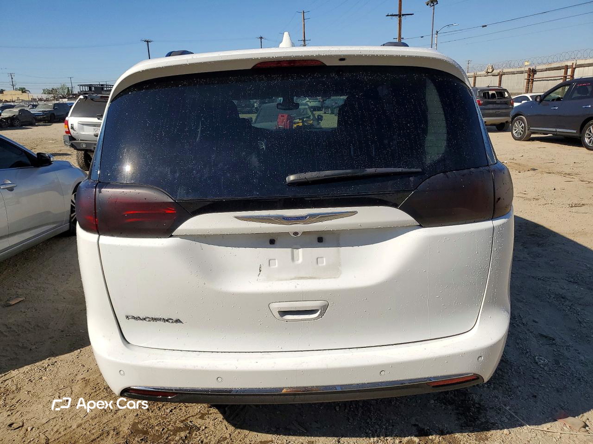 Chrysler Pacifica 2017