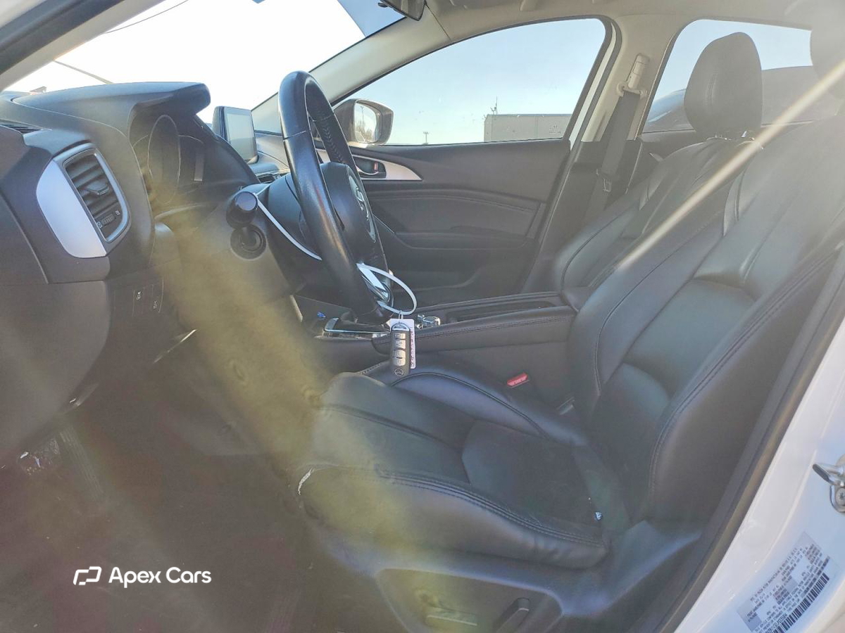 Mazda 3 2018
