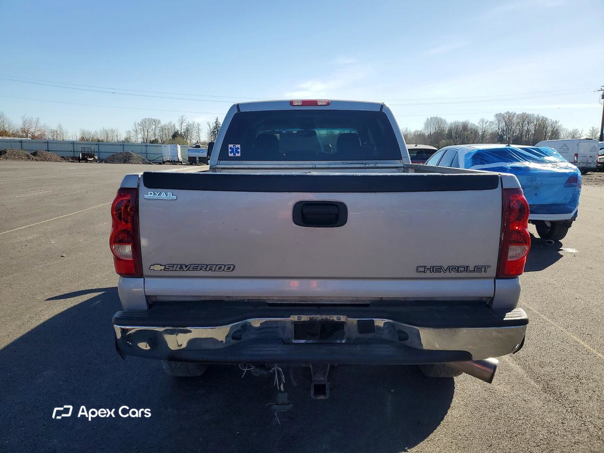 Chevrolet Silverado 2004