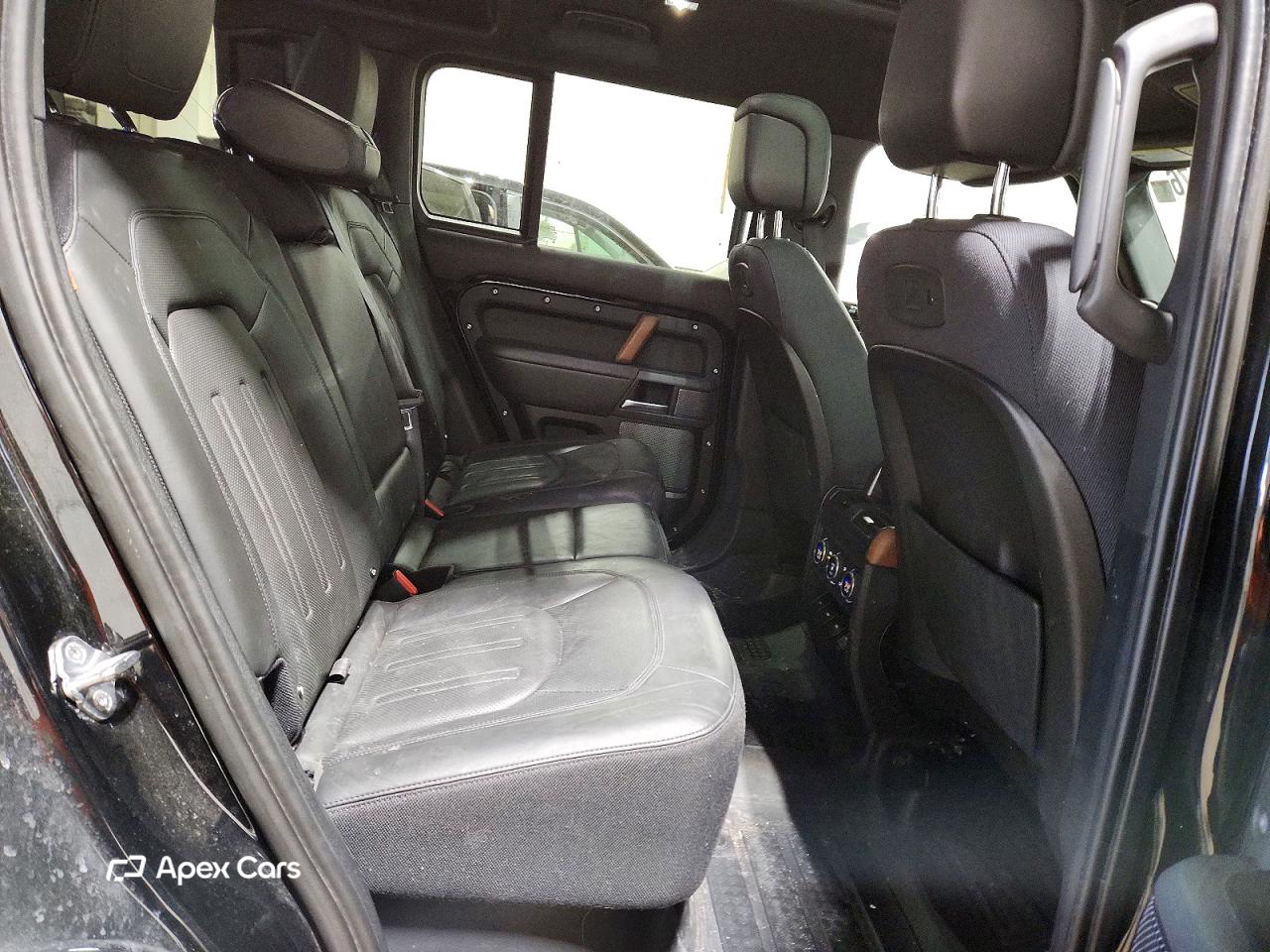 Land Rover Defender 2020