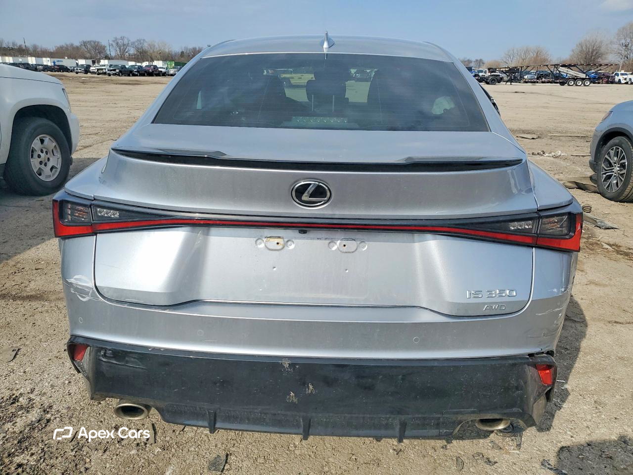 Lexus IS 2022