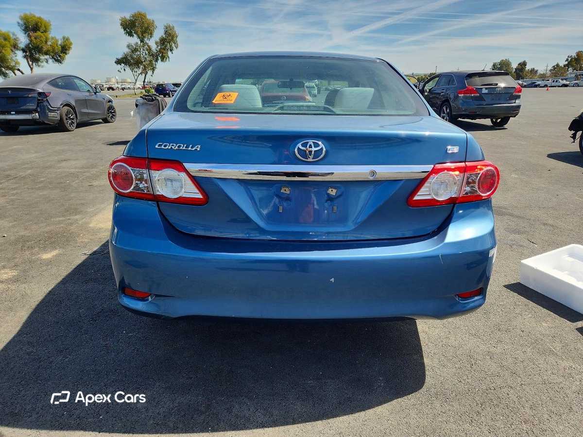 Toyota Corolla 2013