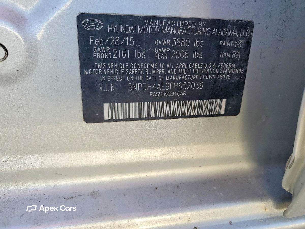 Hyundai Elantra 2015