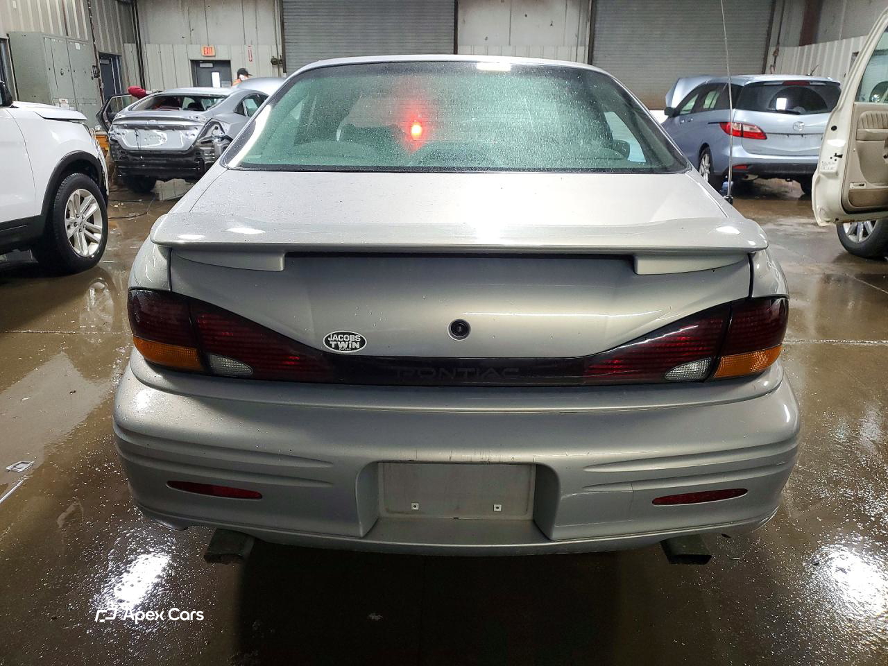 Pontiac Bonneville 1998