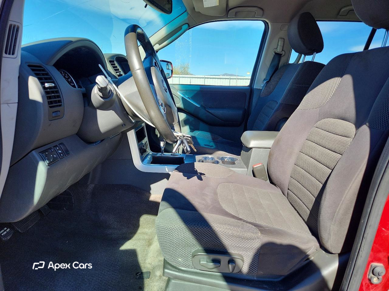 Nissan Pathfinder 2011