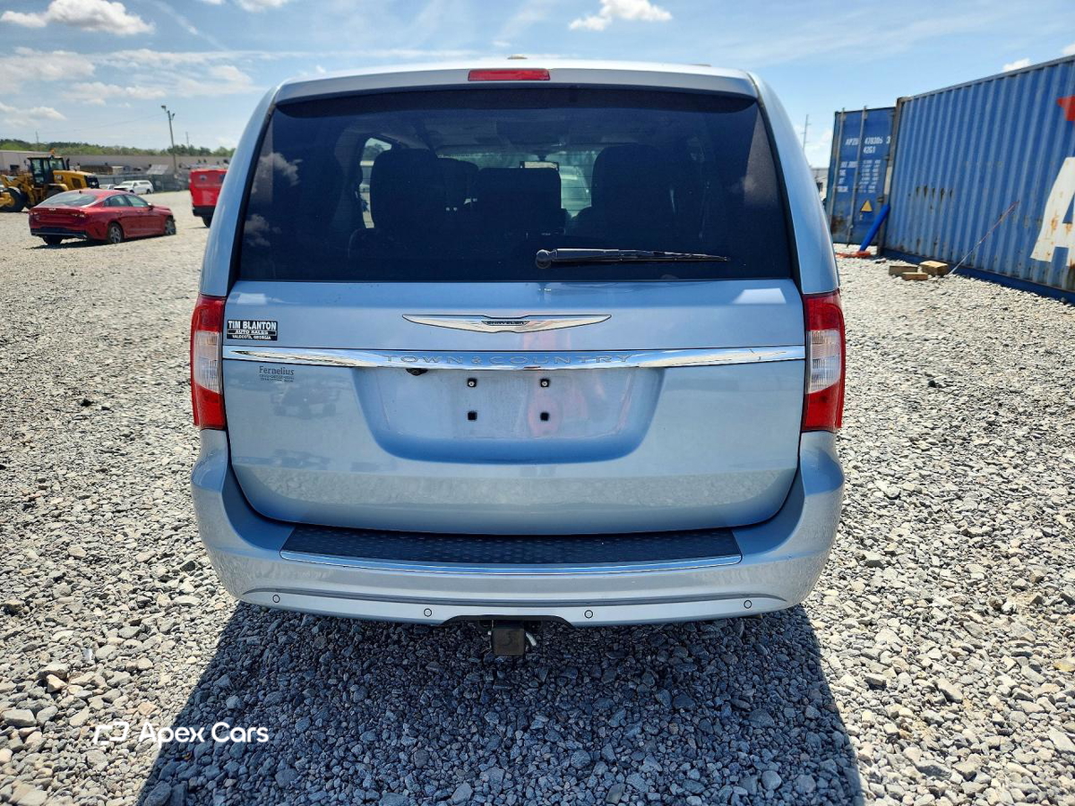 Chrysler Voyager 2016