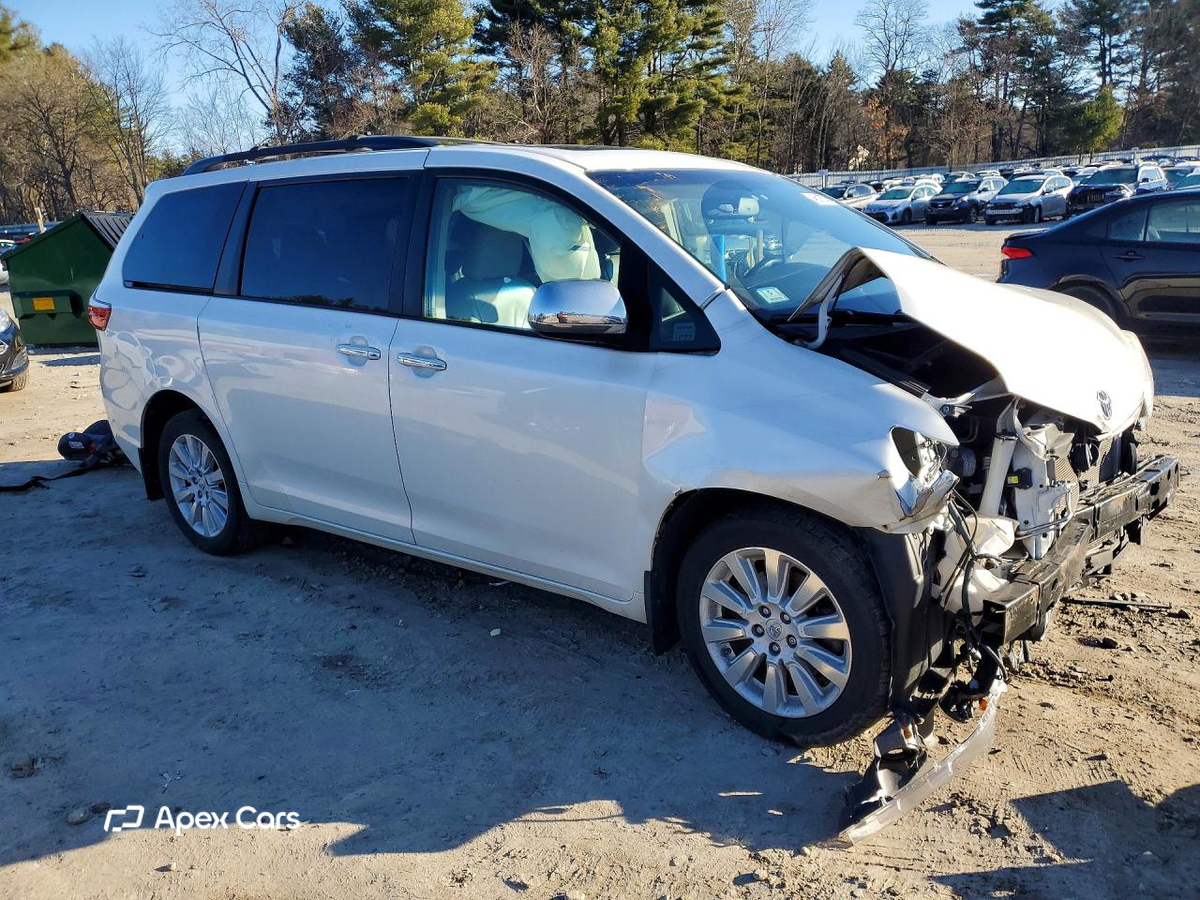 Toyota Sienna 2015