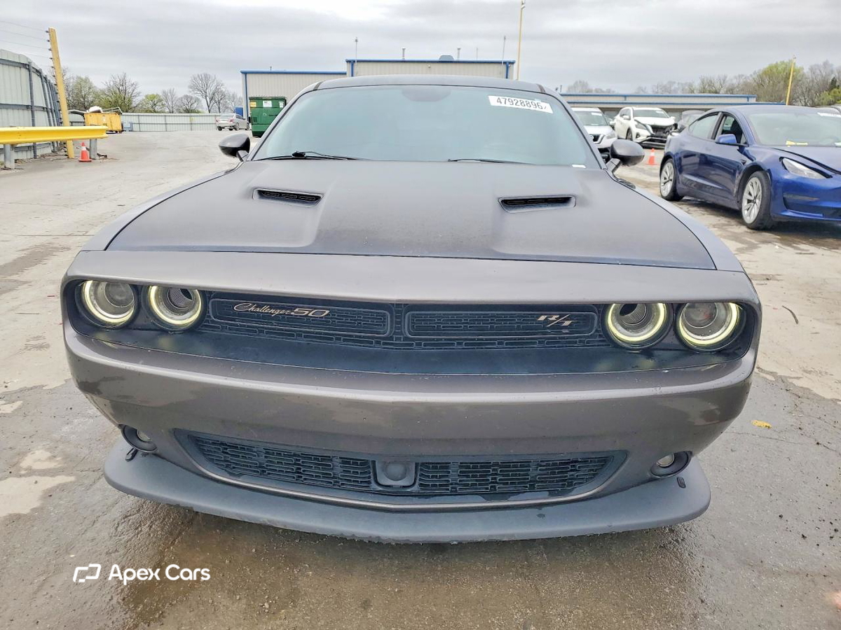 Dodge Challenger 2020
