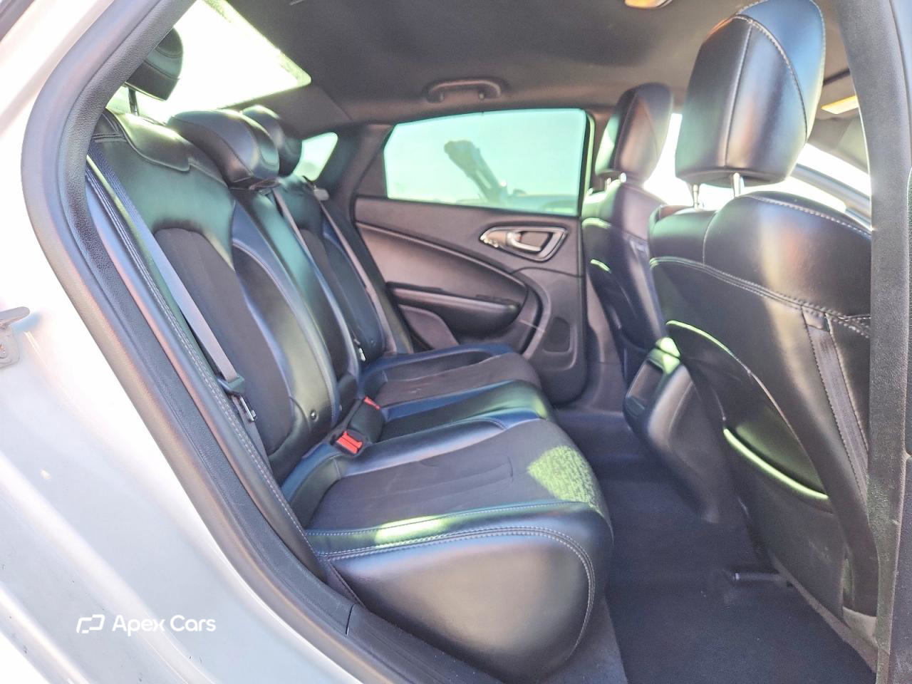 Chrysler 200 2015