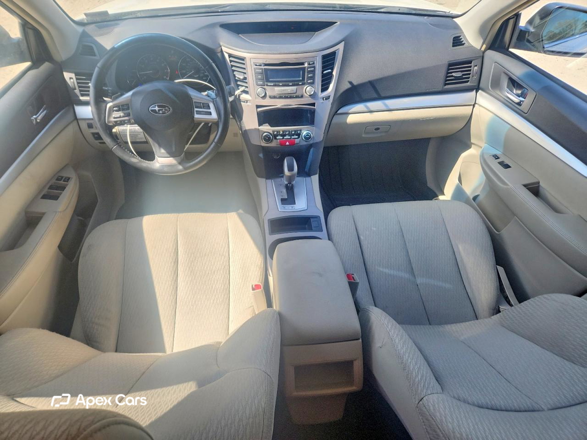Subaru Outback 2012