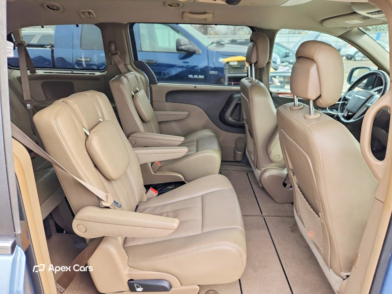 Chrysler Voyager 2013