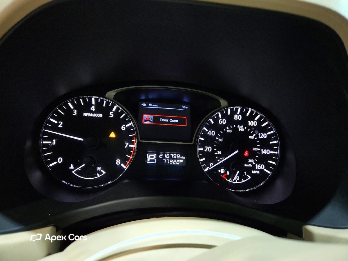 Nissan Pathfinder 2013