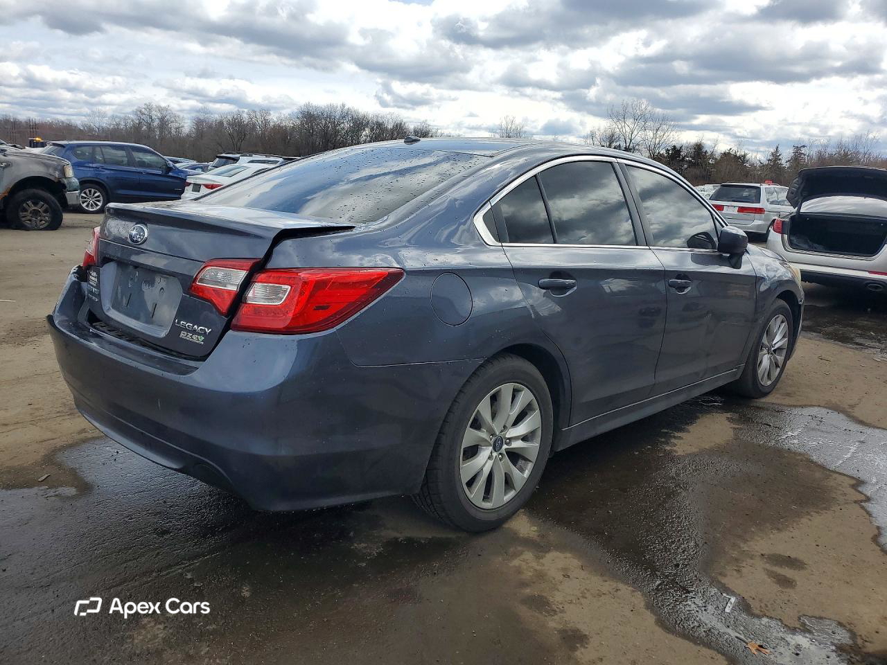 Subaru Legacy 2015