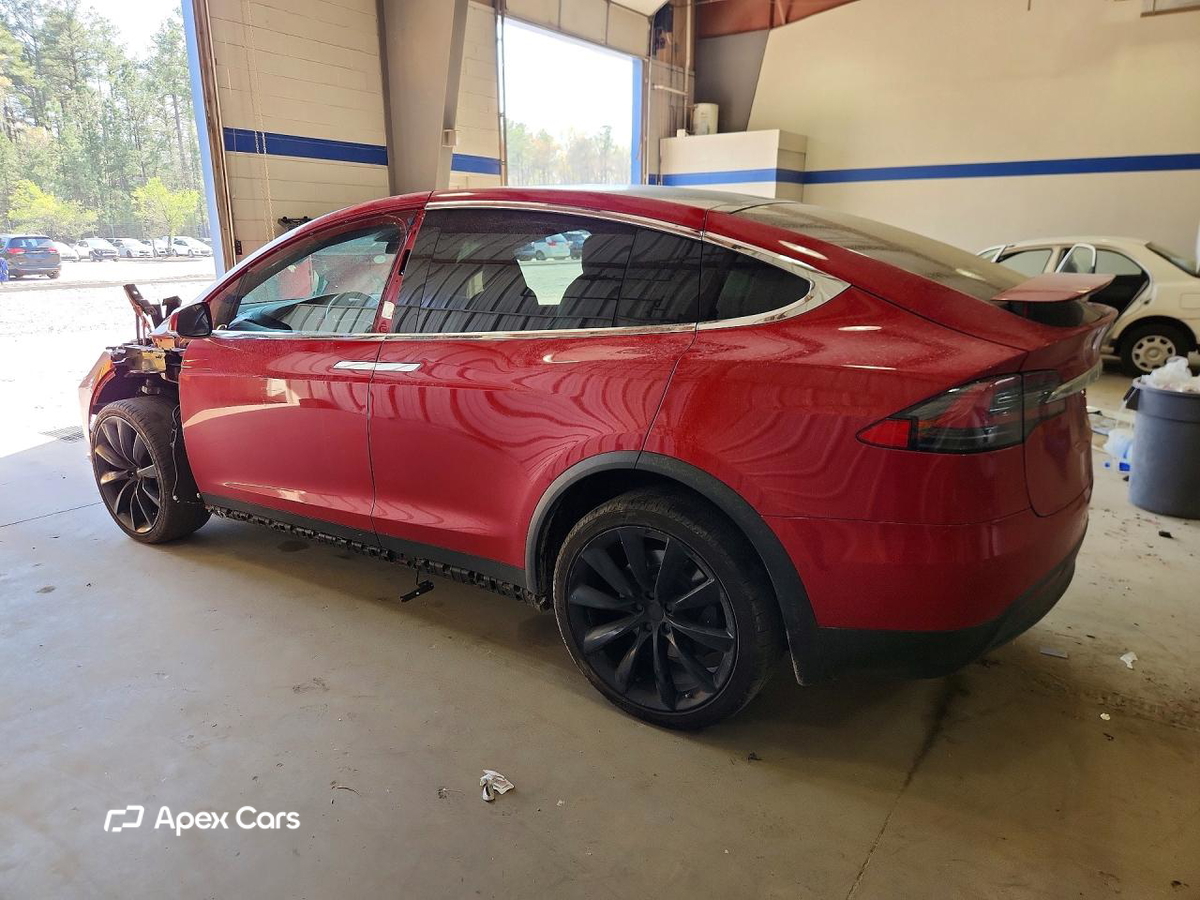 Tesla Model X 2020
