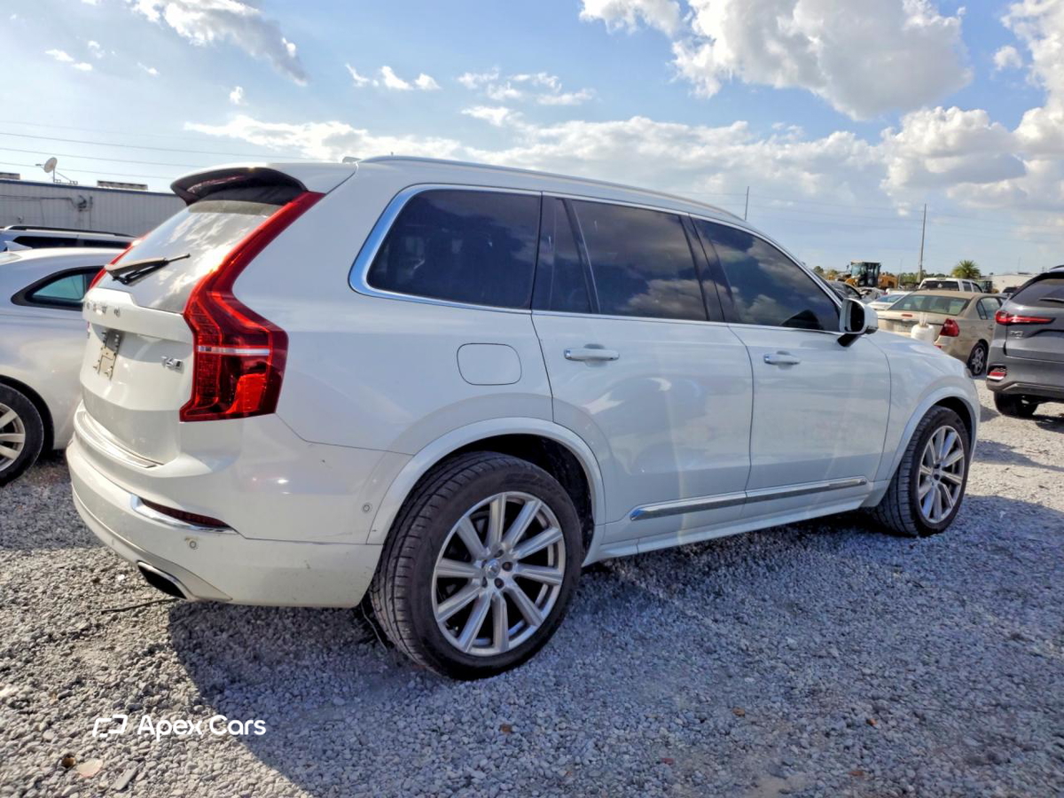 Volvo XC90 2017