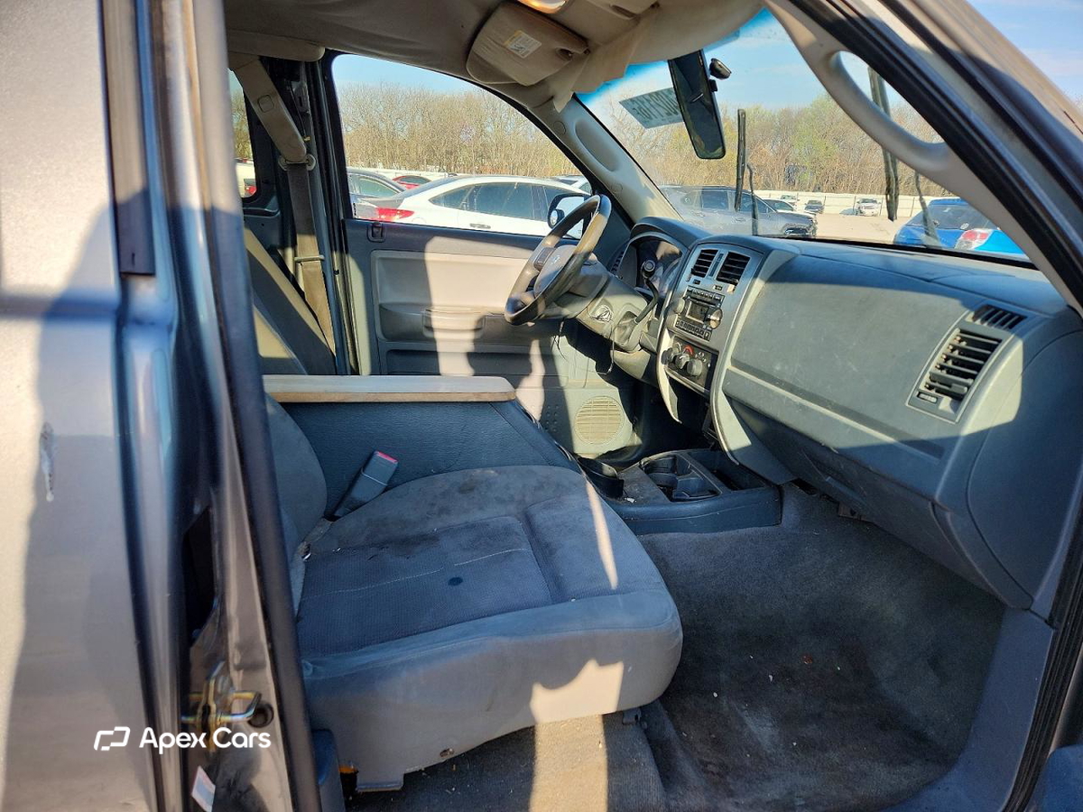 Dodge Dakota 2006