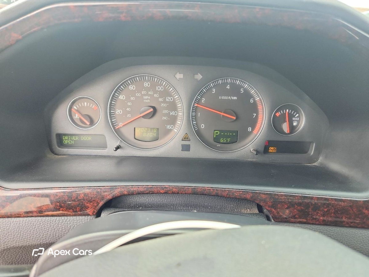 Volvo XC70 2006