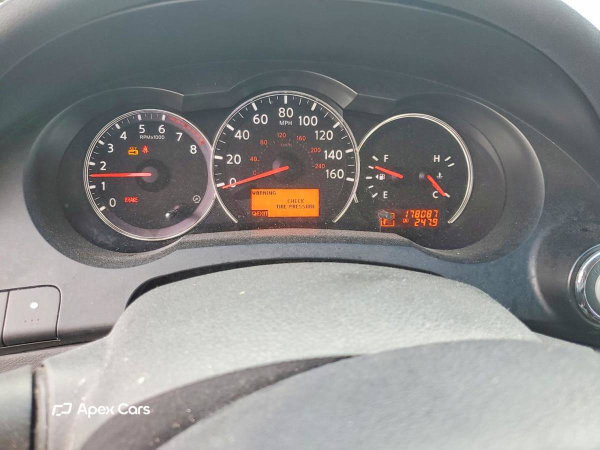 Nissan Altima 2011