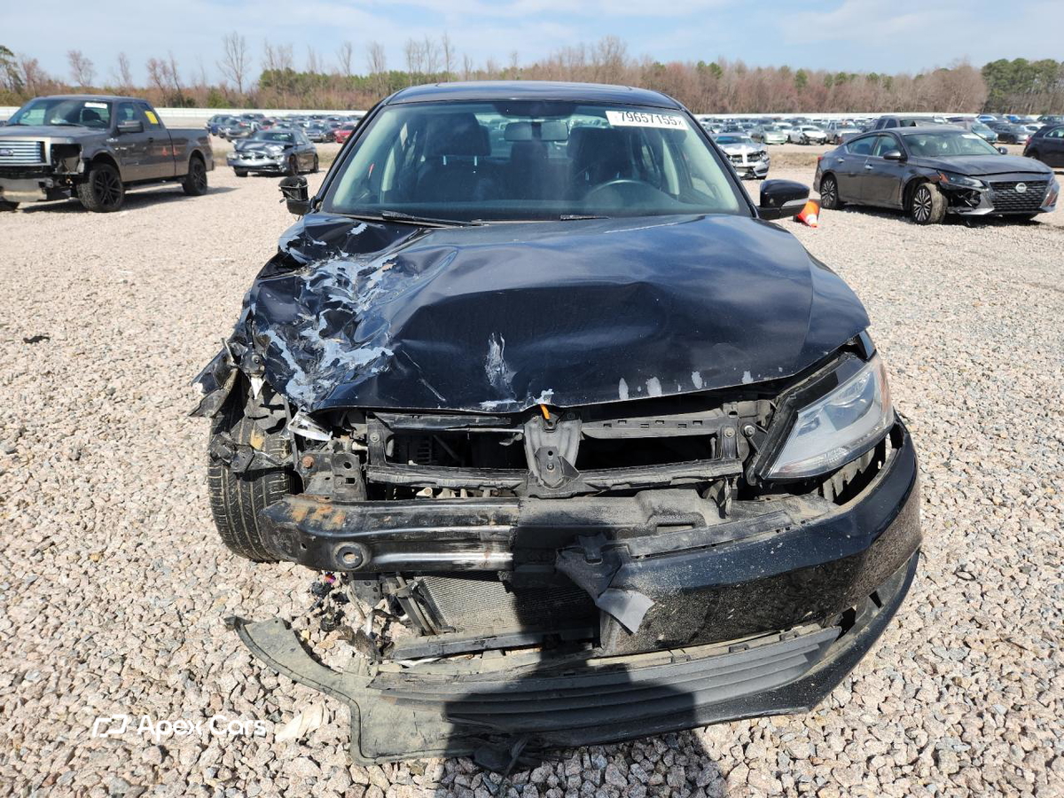 Volkswagen Jetta 2011