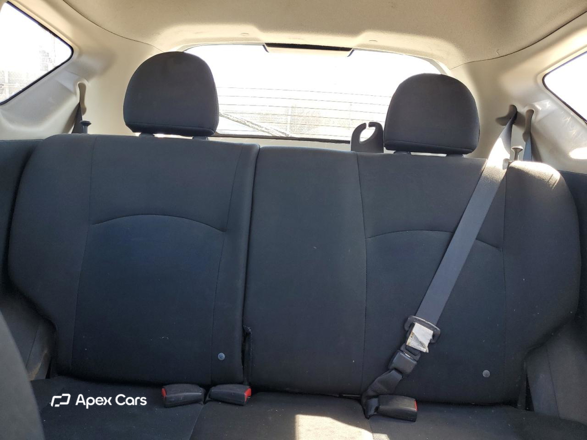 Nissan Versa 2016