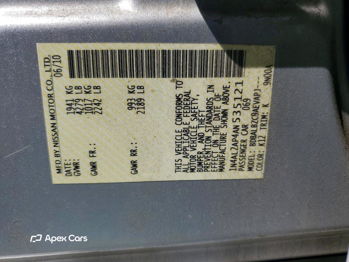 Nissan Altima 2010