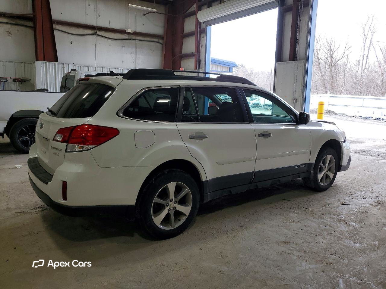 Subaru Outback 2014