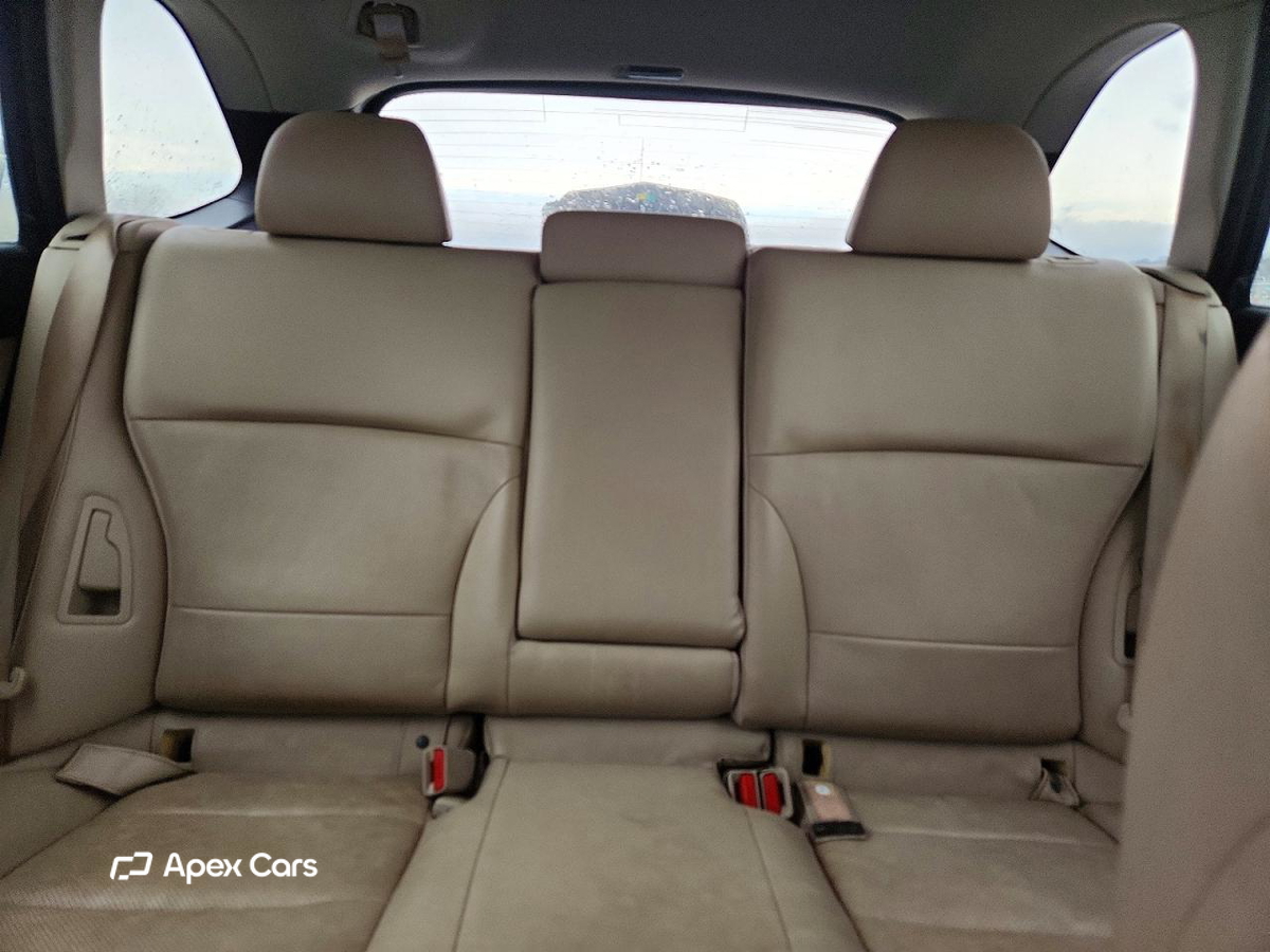 Subaru Outback 2016