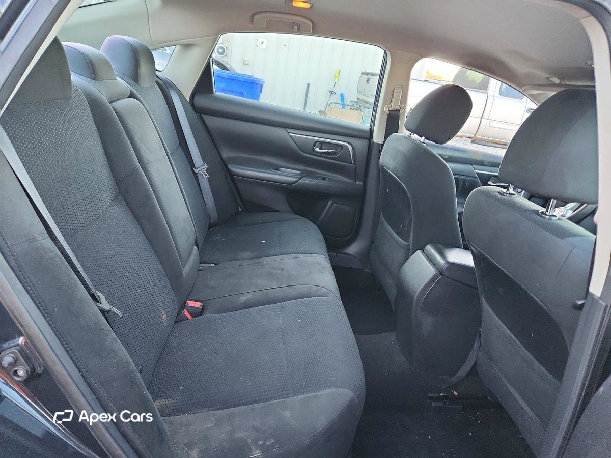 Nissan Altima 2015
