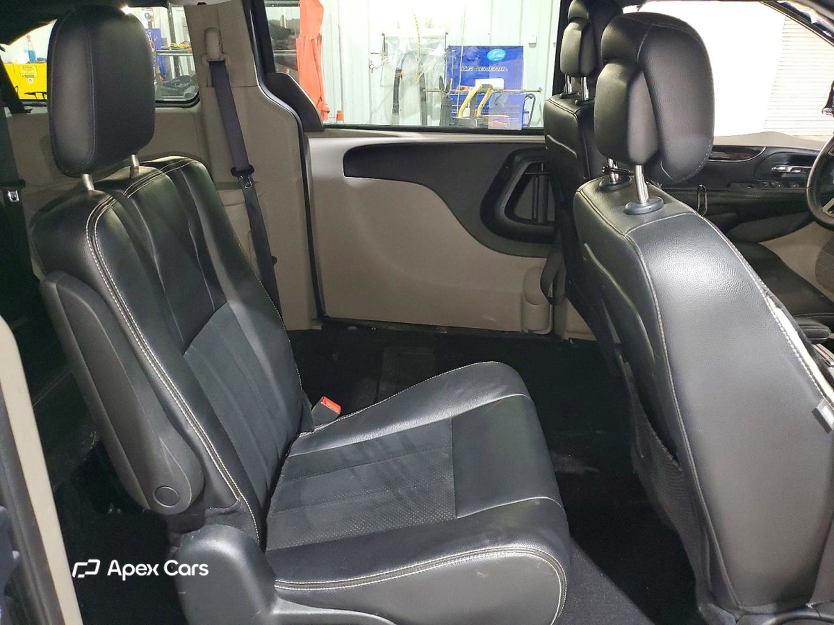 Dodge Caravan 2018
