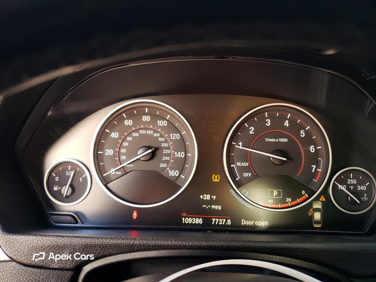BMW Series 3 2016