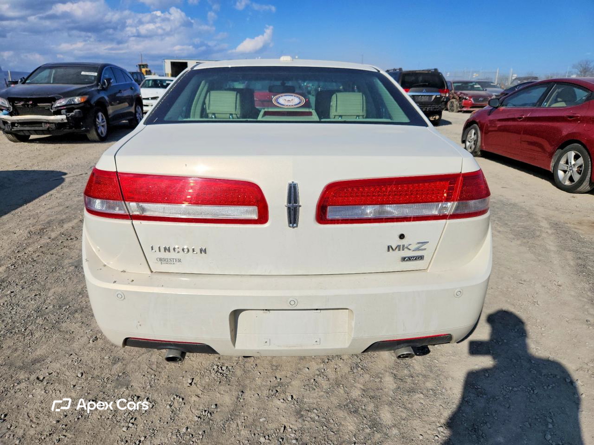 Lincoln MKZ 2012