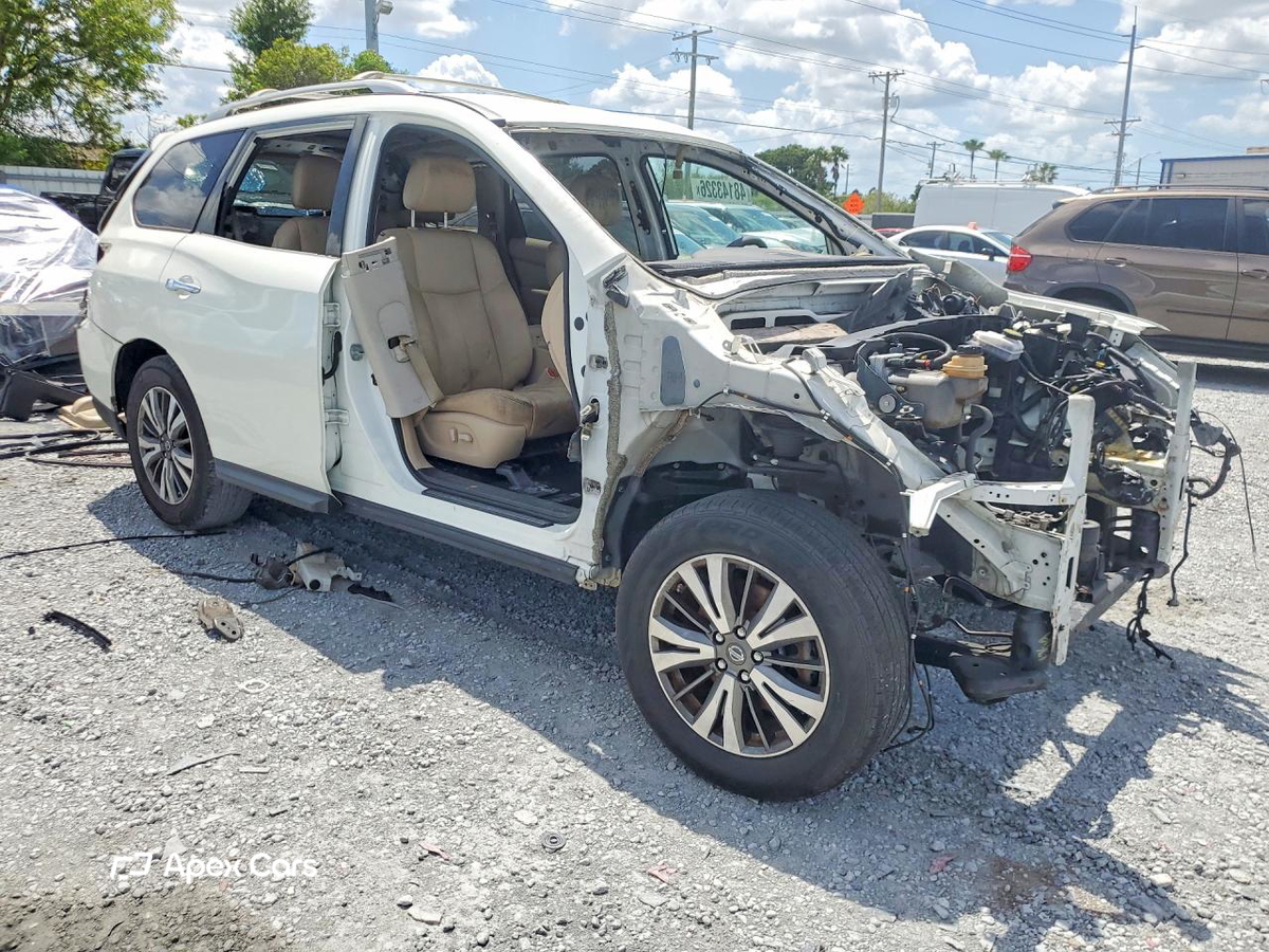 Nissan Pathfinder 2017
