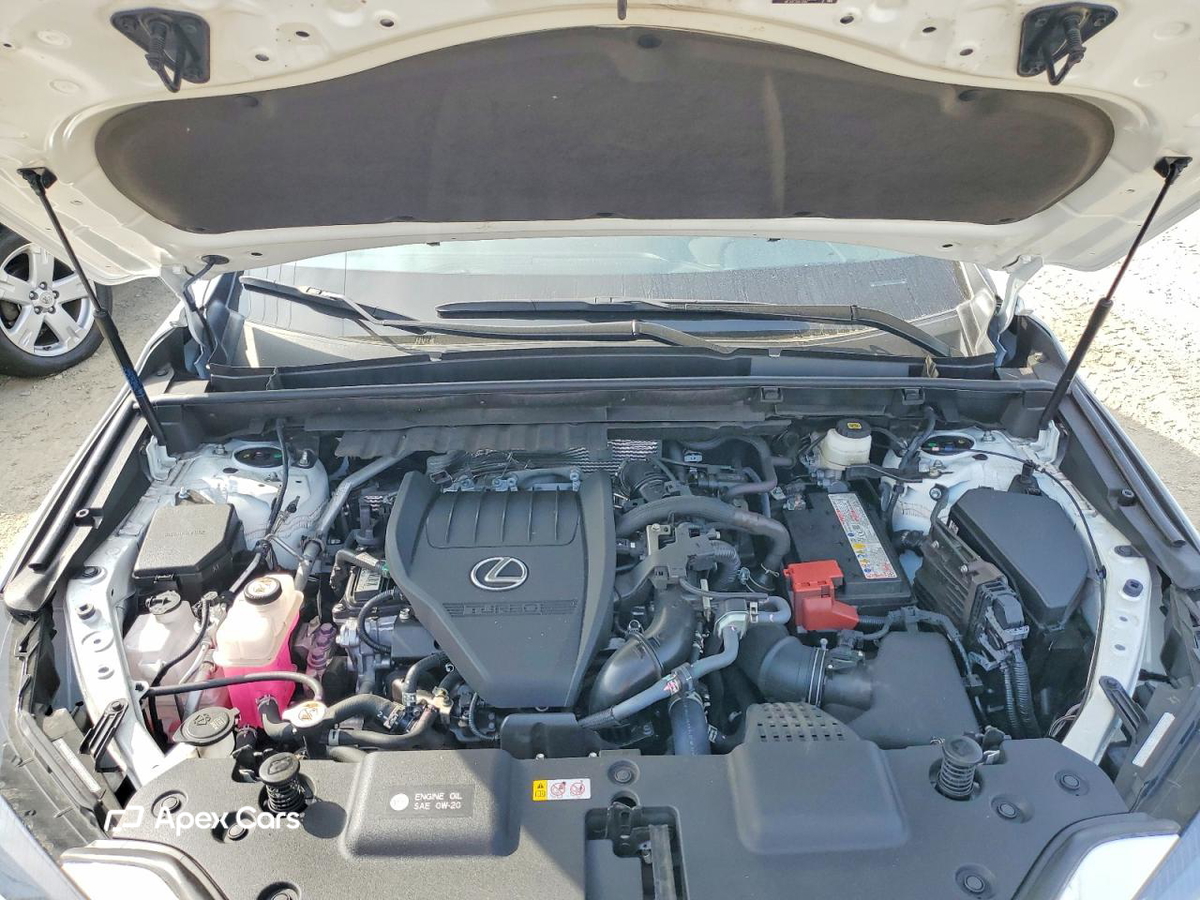 Lexus NX 2025