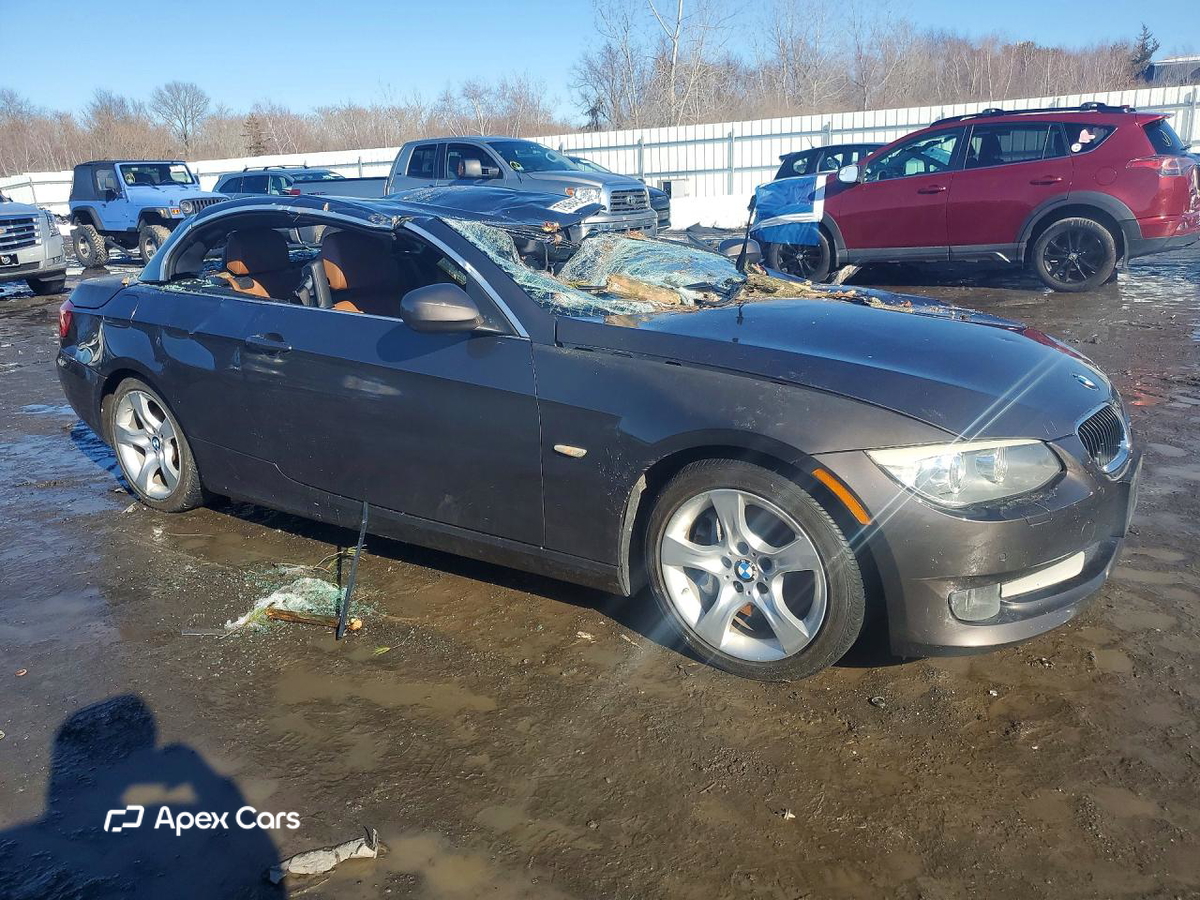 BMW Series 3 2011