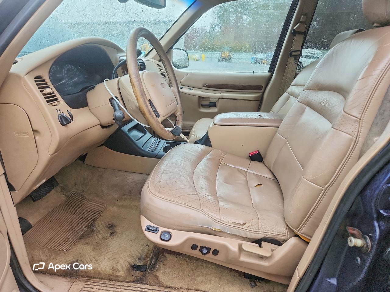 Ford Explorer 2000