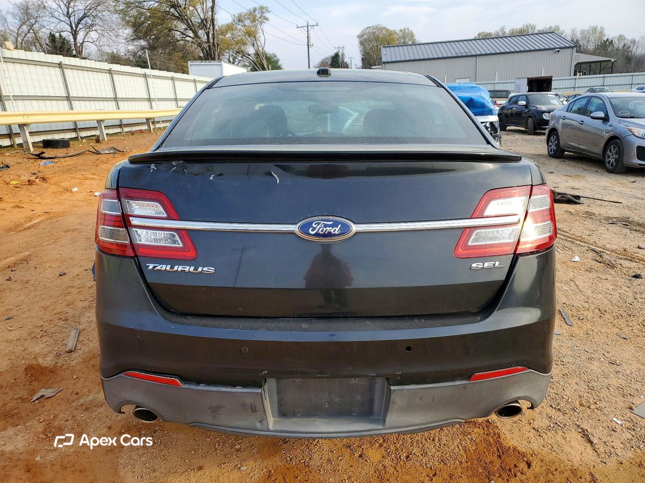 Ford Taurus 2013