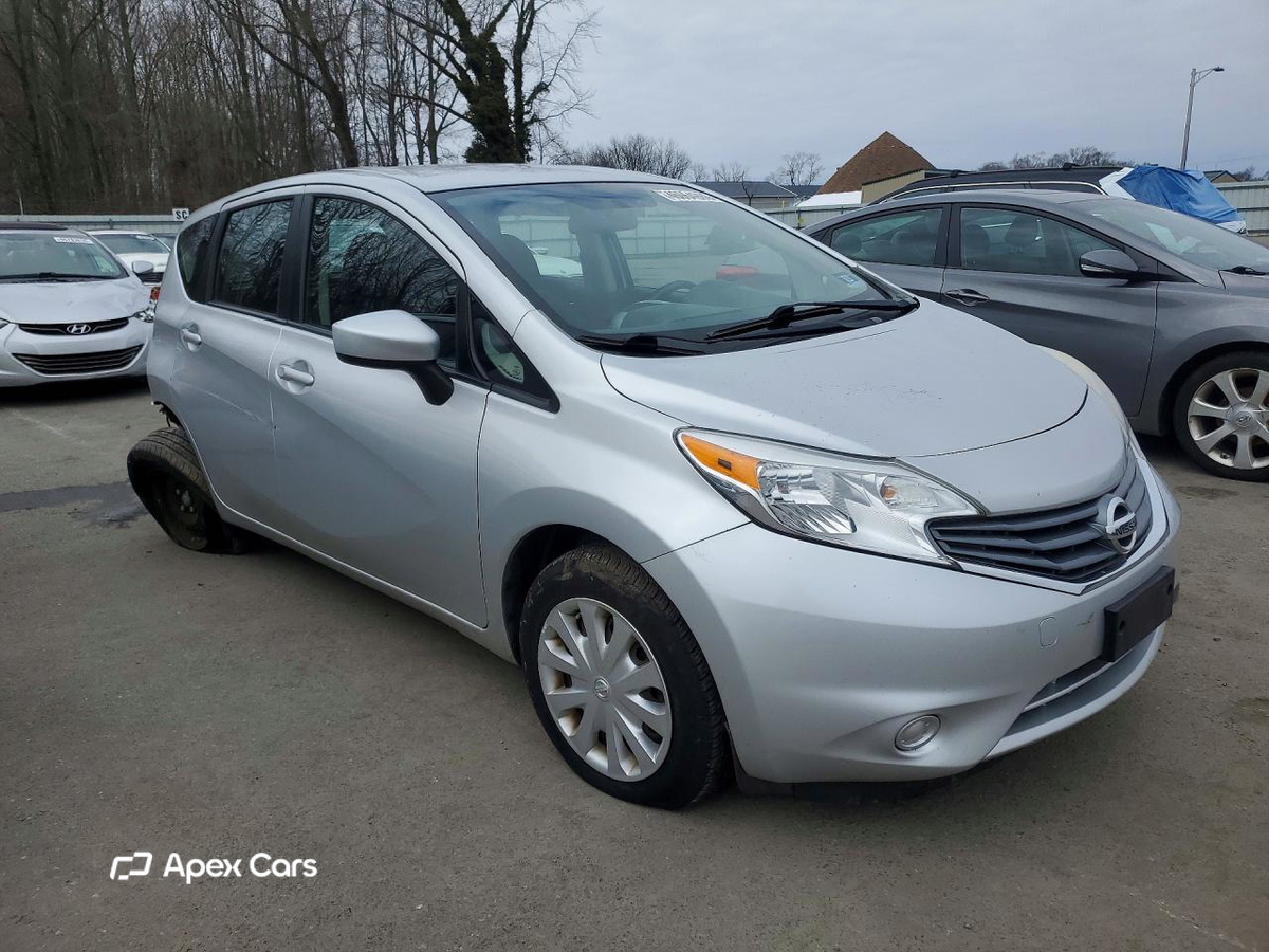 Nissan Versa 2016