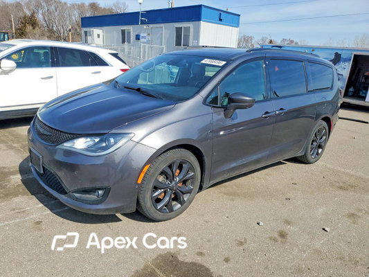 Chrysler Pacifica 2019 - Image 1 of 13
