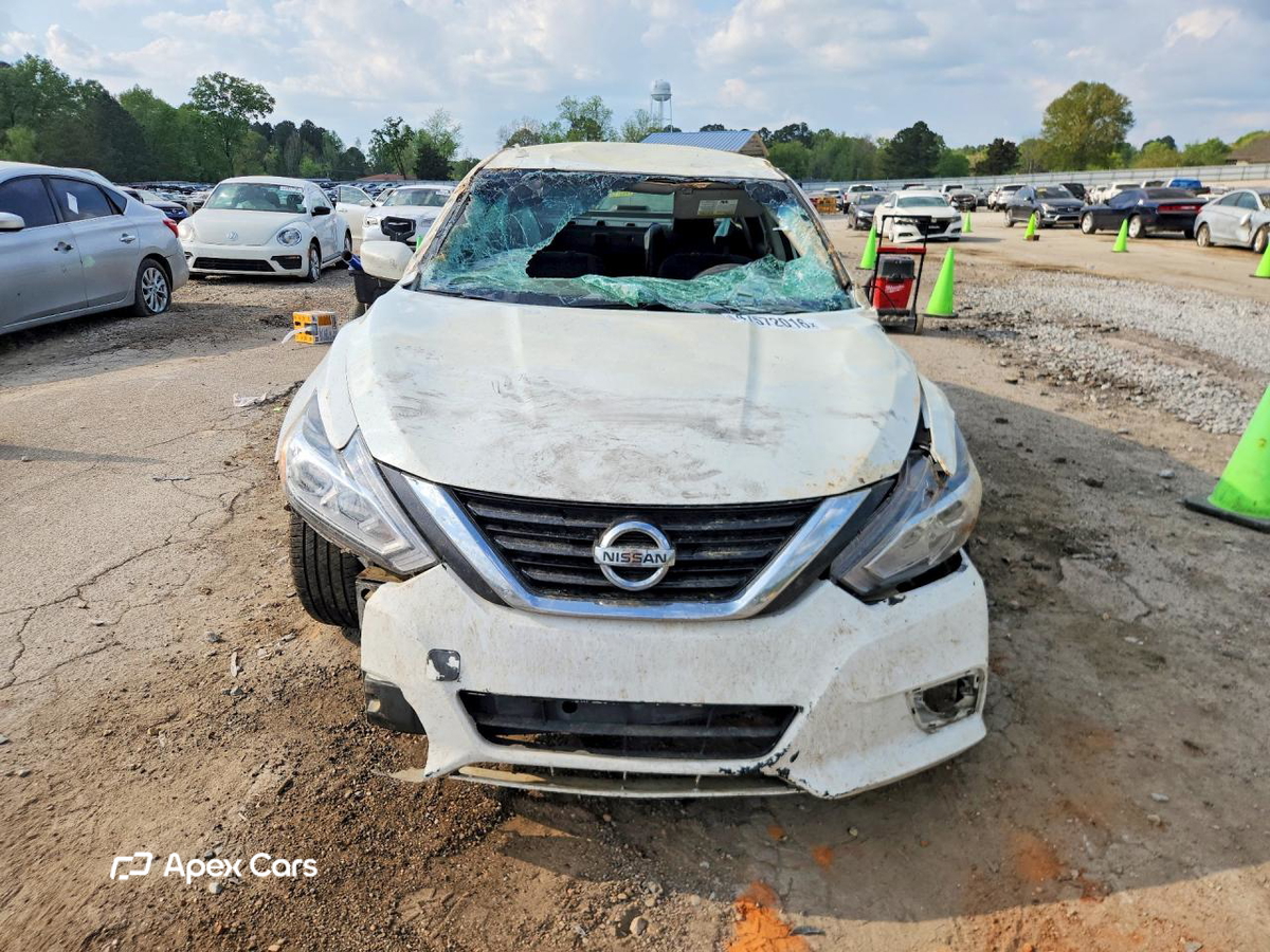 Nissan Altima 2018