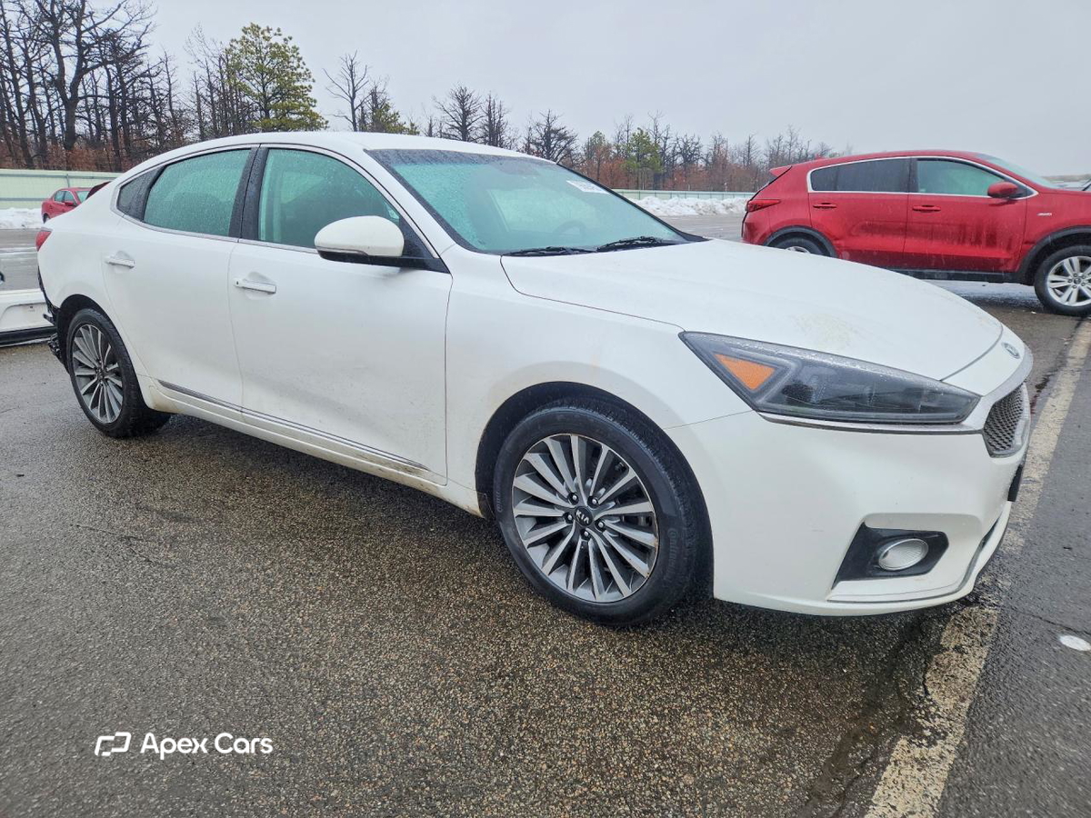 Kia Cadenza 2017