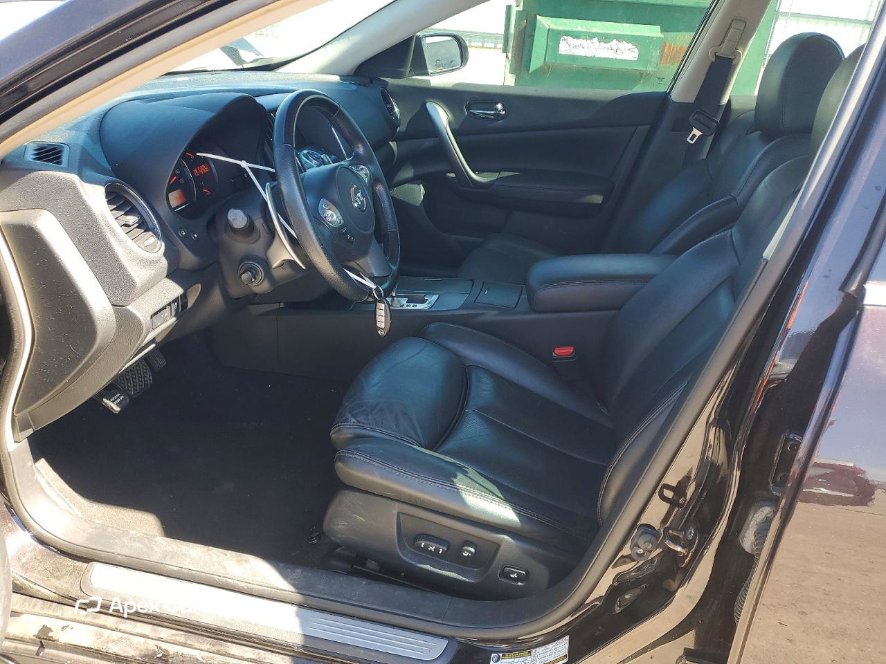 Nissan Maxima 2010