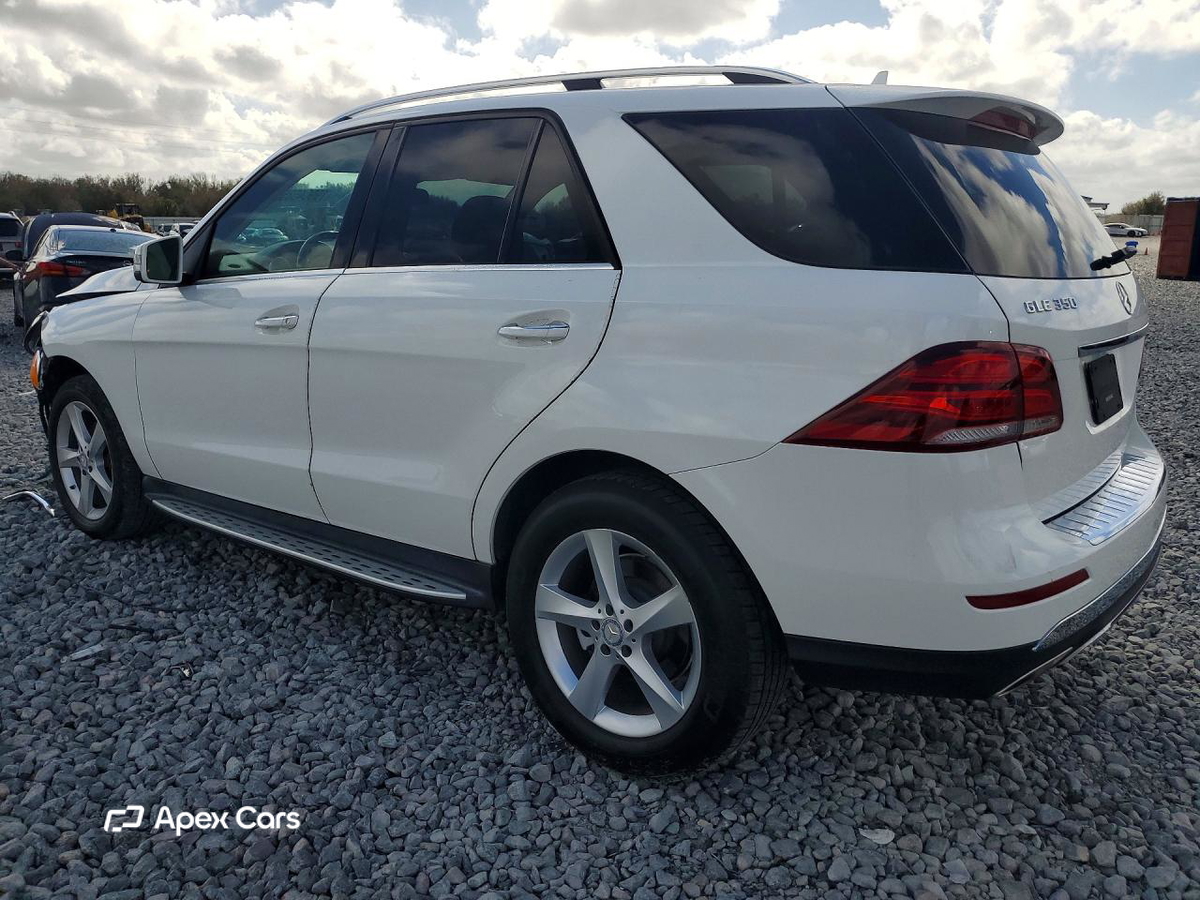 Mercedes-Benz GLE 2016