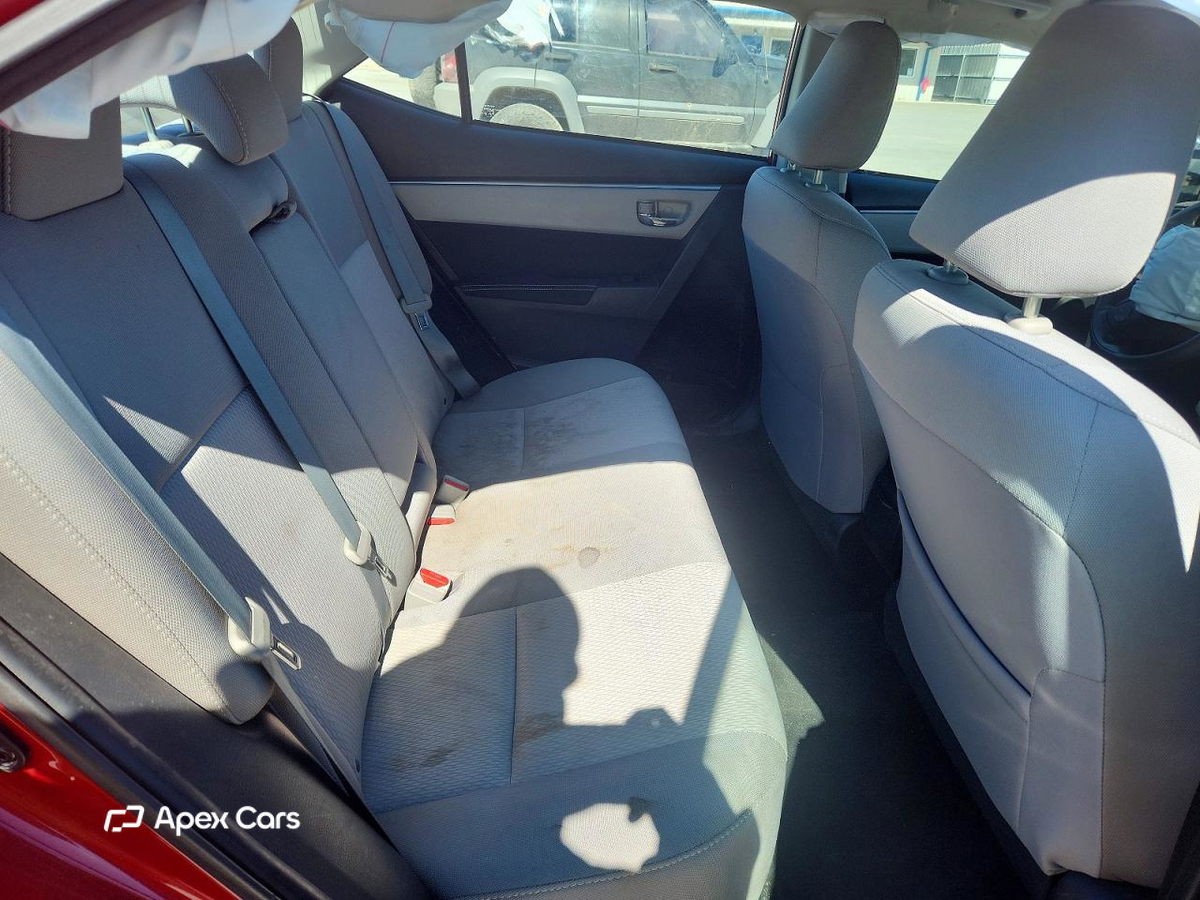 Toyota Corolla 2015