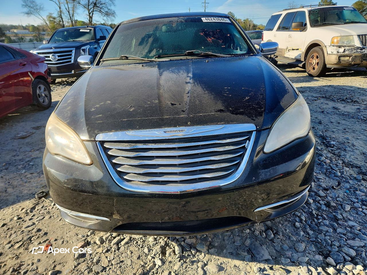 Chrysler 200 2012