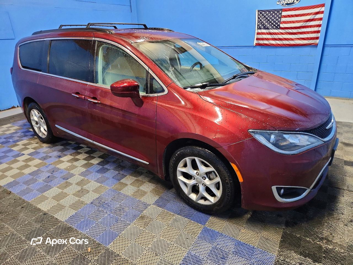 Chrysler Pacifica 2017