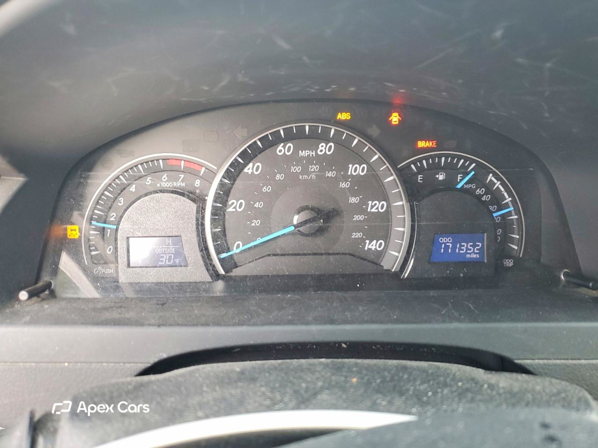 Toyota Camry 2012