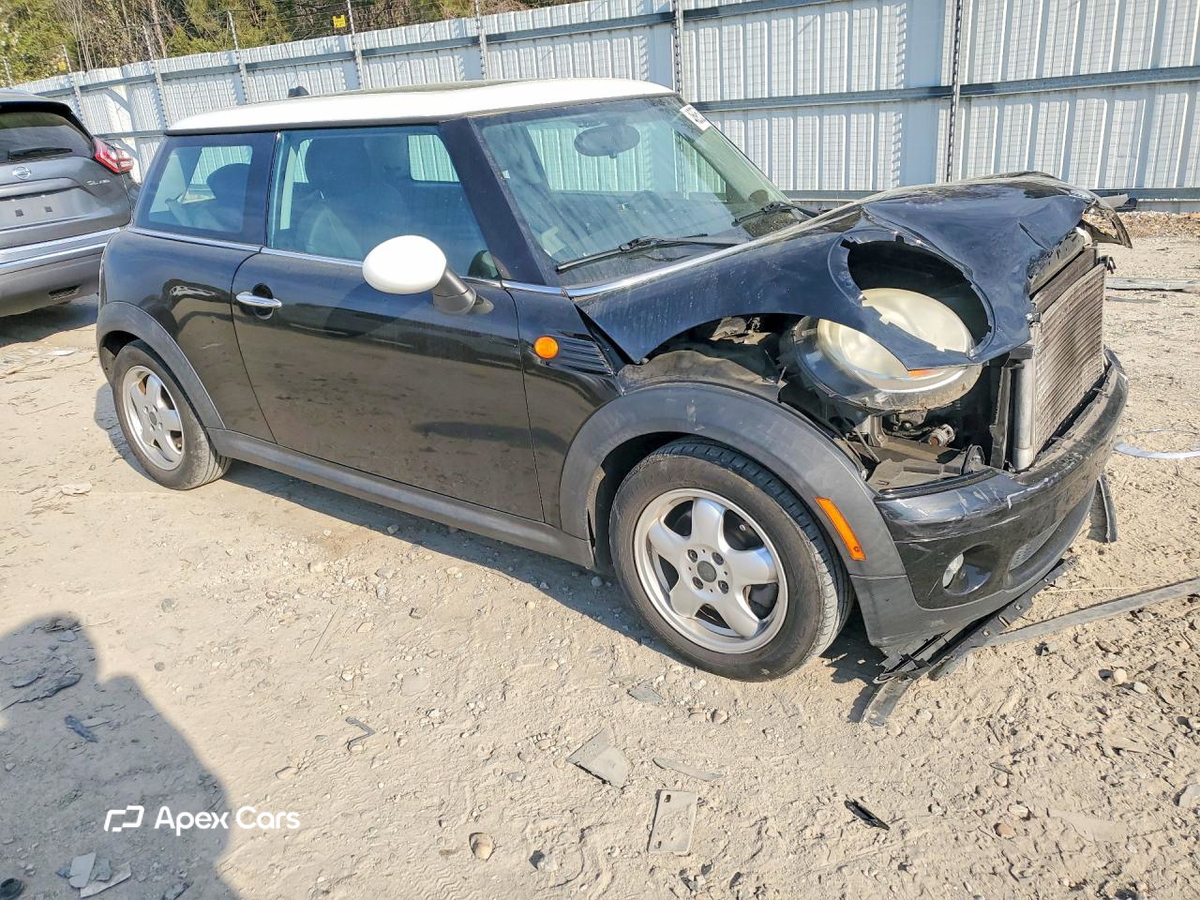 MINI Cooper 2010
