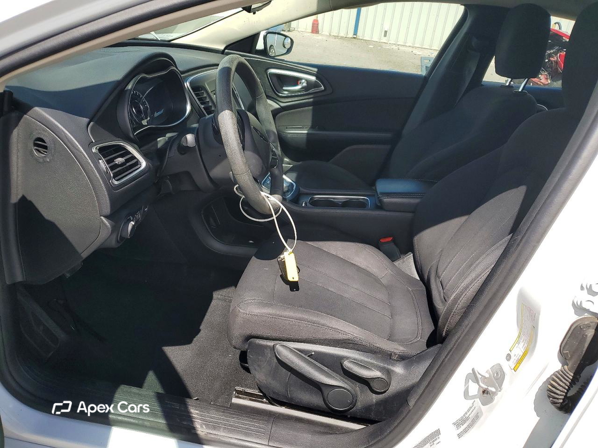 Chrysler 200 2016