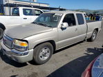 GMC Envoy 2004